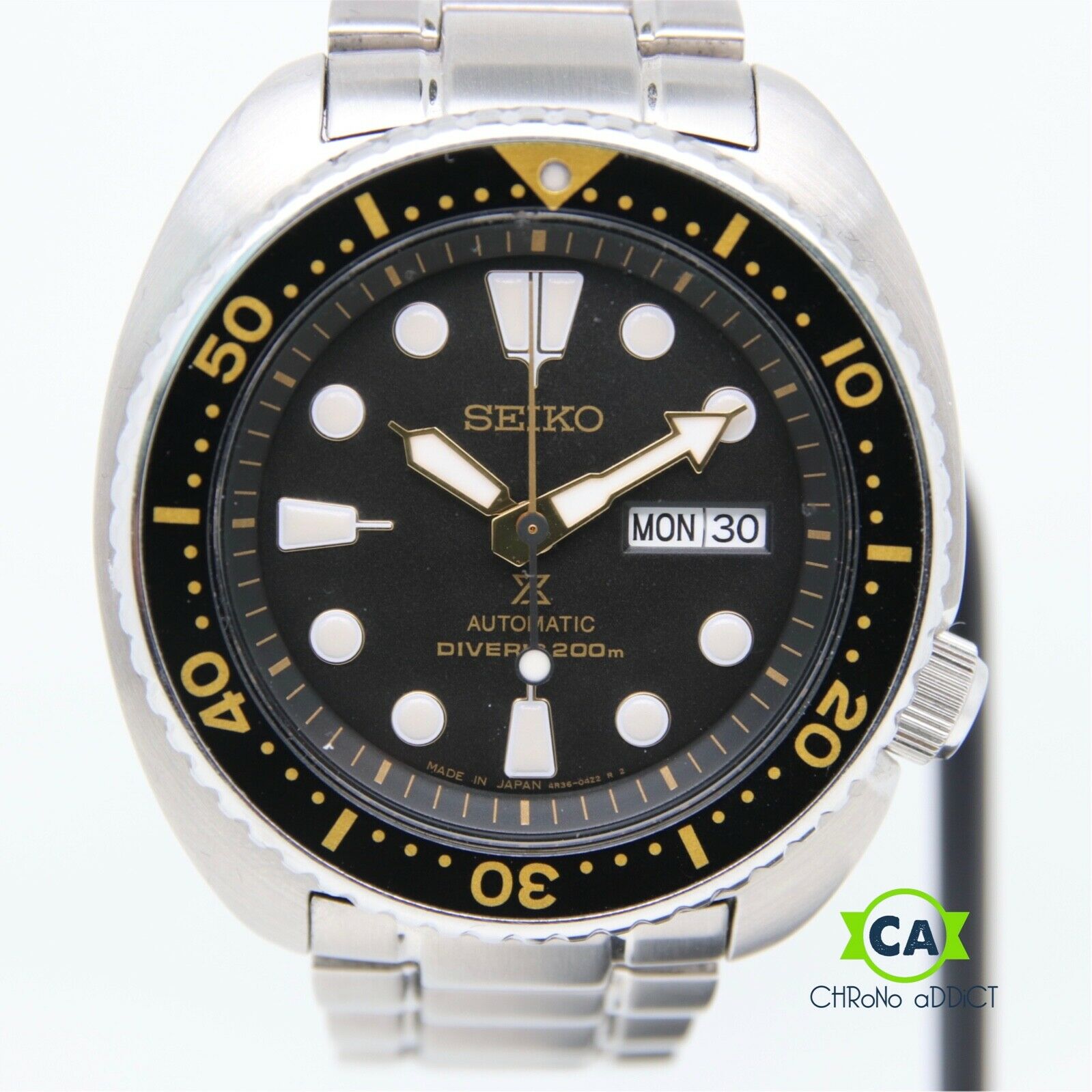 seiko divers watch gold