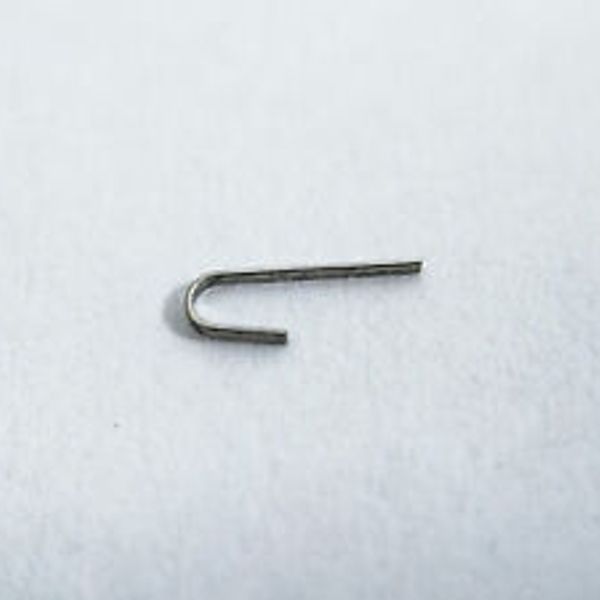 Ressorts Pour Mouvement Universal Geneve UG 215 – Yoke Spring #440 Et Click Spring #430 – Occasion