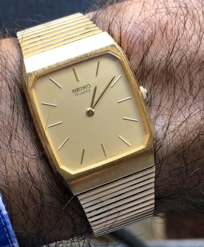 Vintage Seiko 6530 5080 Men Gold Tone Barrel Analog Quartz Watch