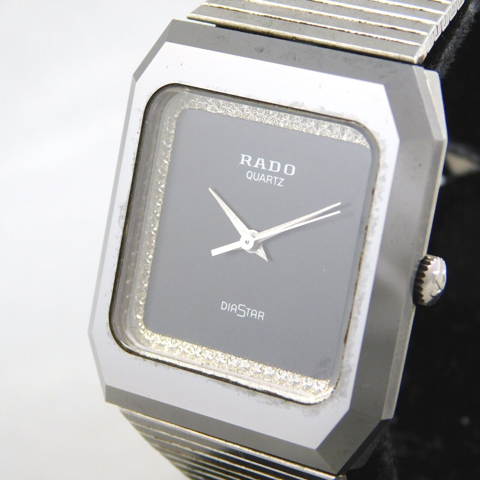RADO DIASTAR 104.0118.3 MEN'S SILVER VINTAGE WATCH SWISS QUARTZ