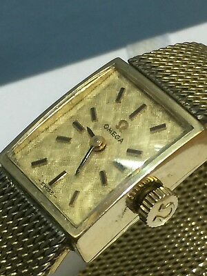 VINTAGE OMEGA 14K GOLD FILLED CASE SWISS 17 JEWELS MANUAL WIND