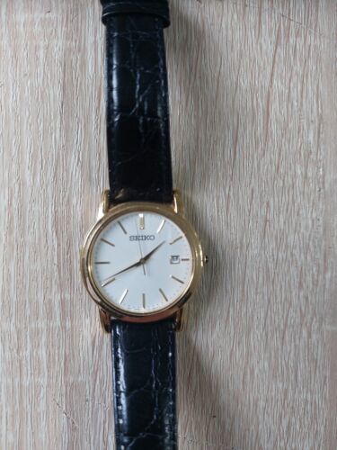 Vintage Seiko Men's Quartz Watch V732-0P10 WHITE Dial Serial