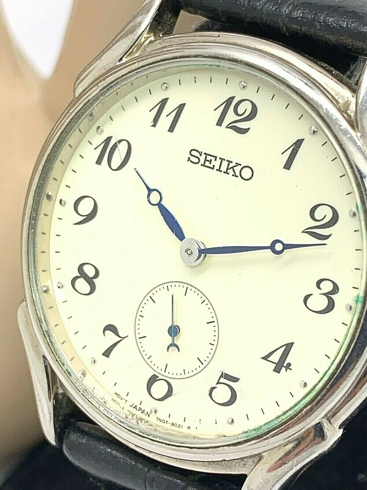 Seiko Vintage 7N07 9000 Quartz Men s Watch 35mm Sub Dial S. Steel