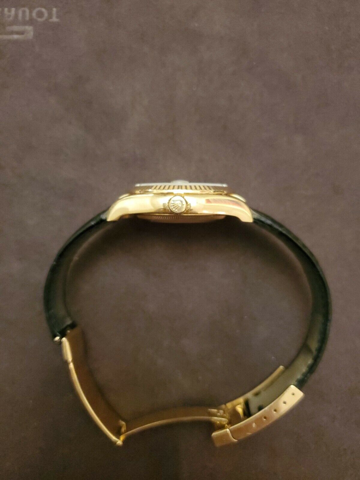 116138_blk_diamond Rolex Datejust 36mm Yellow Gold on Strap