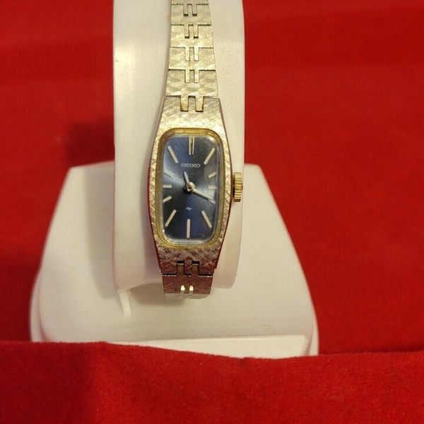 Vintage Seiko 15203629 Womens HandWind Mechanical Watch excellent condition WatchCharts