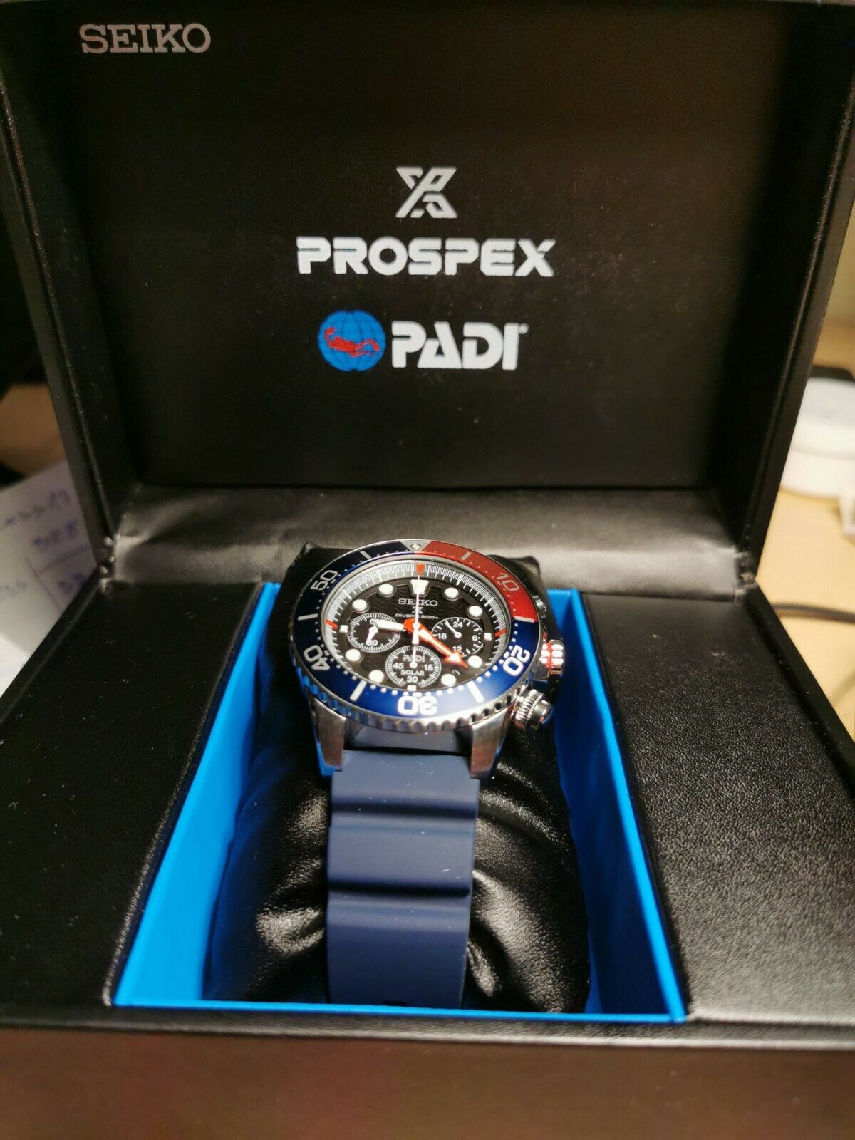 seiko prospex sea padi solar powered chronograph diver's watch ssc663p1