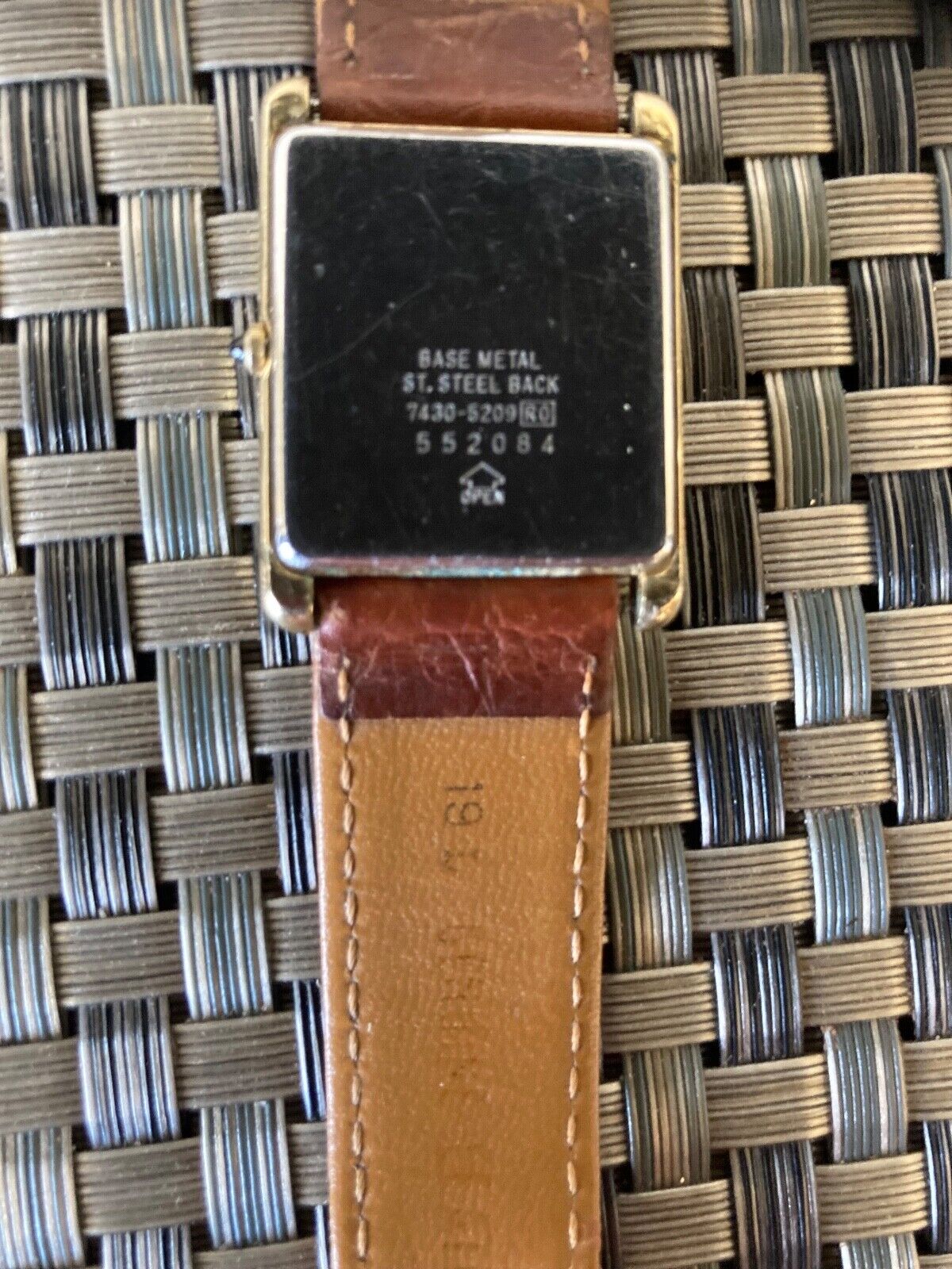 Vintage SEIKO Tank 7430-5209 Men's 25 mm Quartz Watch Gold Leather