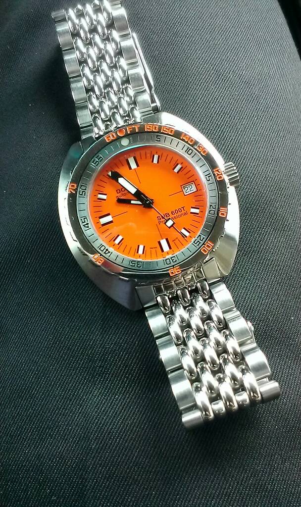 doxa sub 600t professional