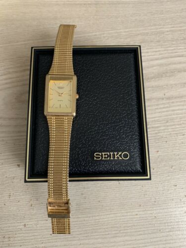 SEIKO Square Ladies Vintage Wrist Watch Gold Tone Quartz Box SEIKO Square Ladies Vintage Wrist Watch Gold Tone Quartz Box