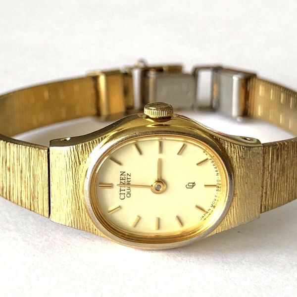 Citizen Quartz 5920 S49615 Yellow Tone Womens Watch Runs WatchCharts