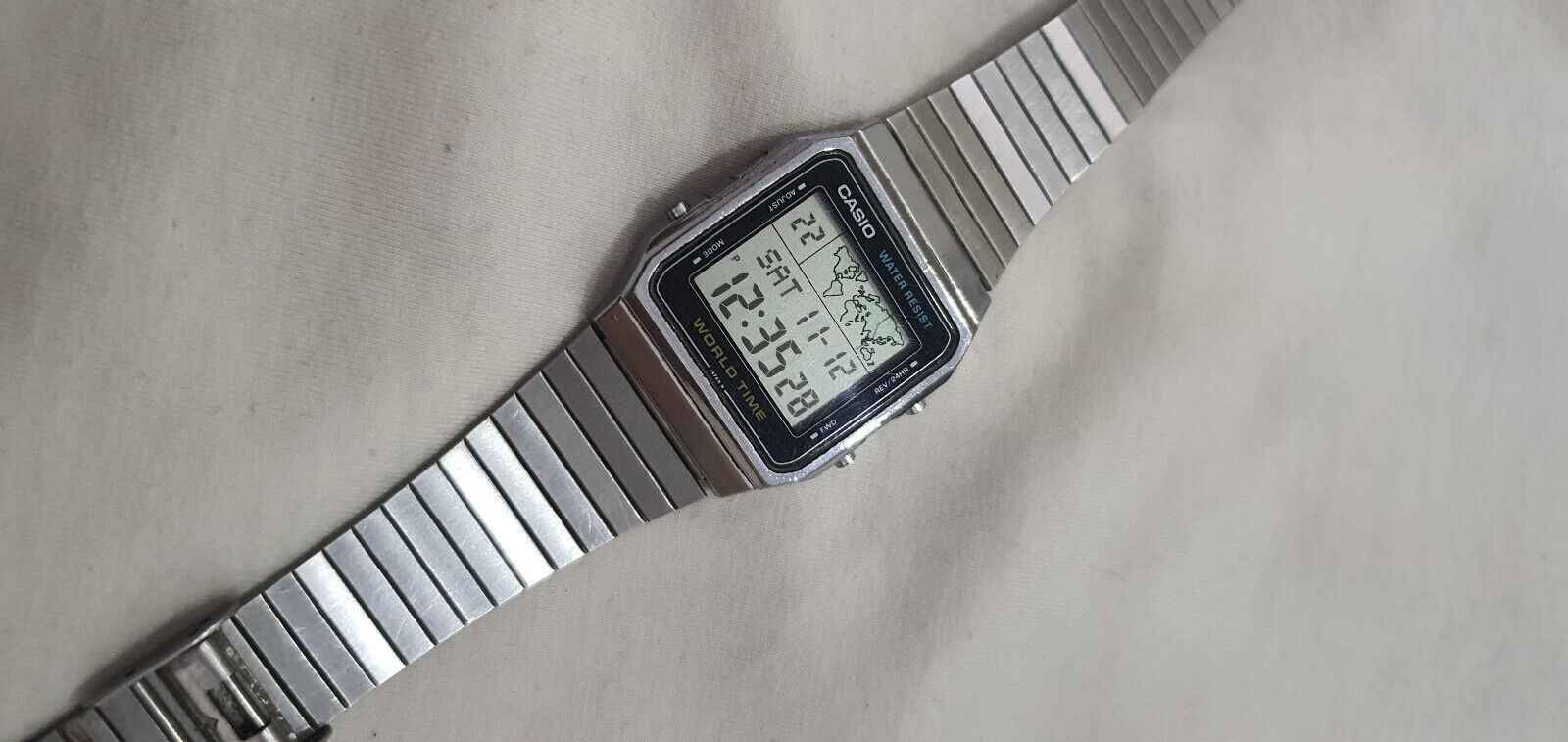 Vintage Casio A300u (1987) with original bracele LCD World time