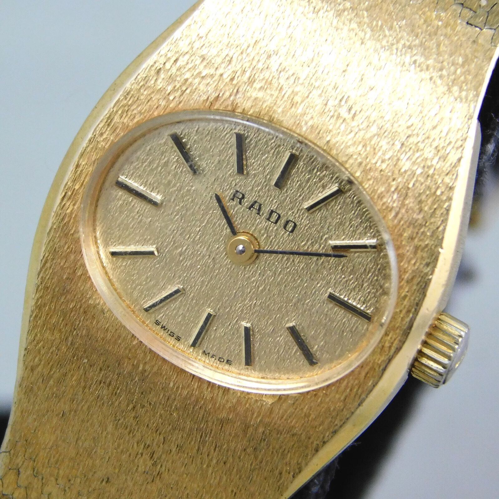 RADO HAND-WINDING WOMEN'S GOLD VINTAGE WATCH SWISS MADE E682