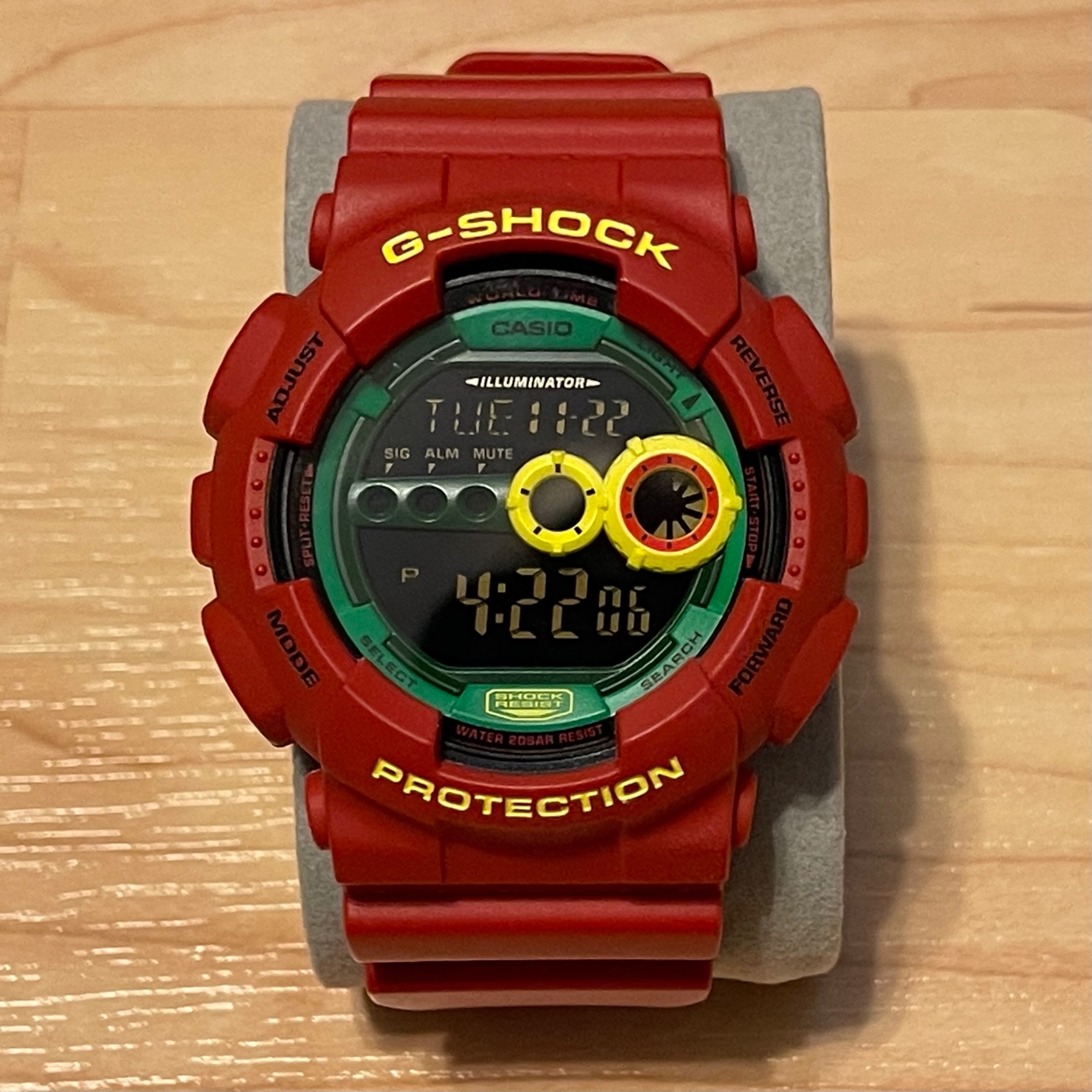 WTS] Casio G-Shock GD-100RF-4 Rastafarian Red GD100RF Digital