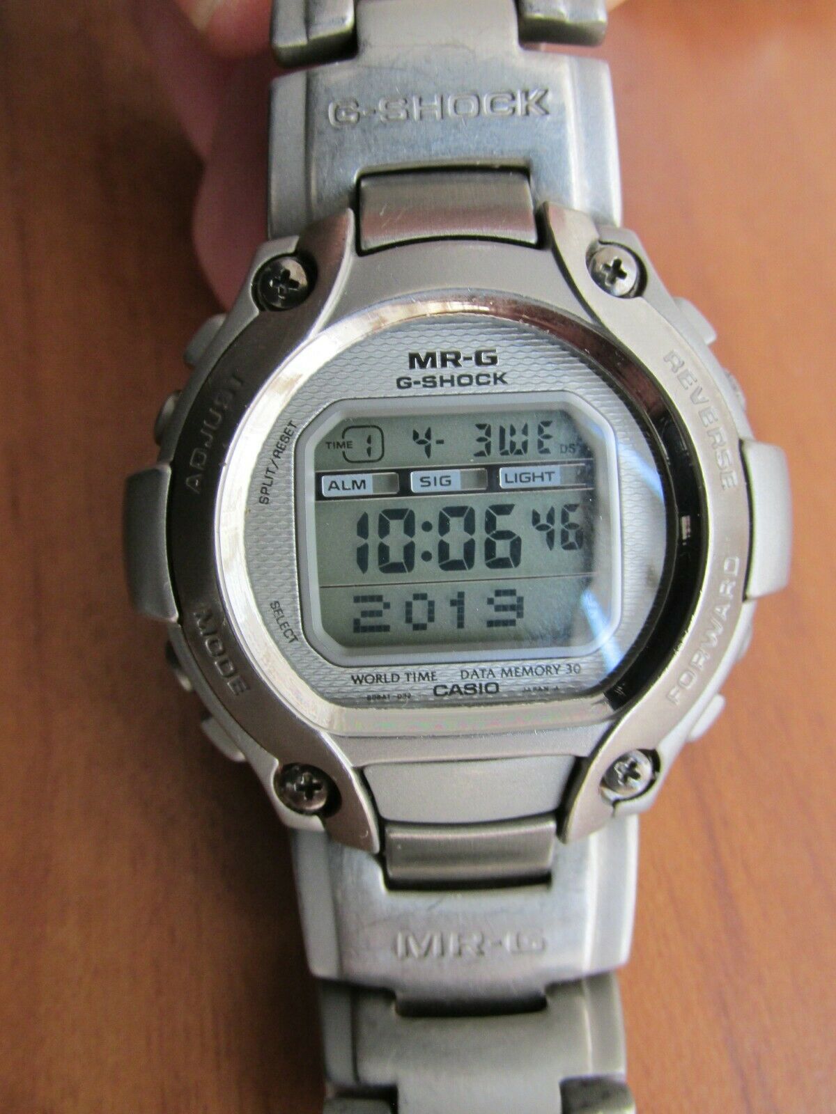 Casio mrg outlet 220t