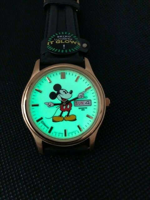 MEN S SEIKO MICKEY MOUSE WATCH 7N43