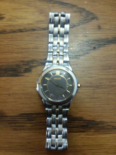 Seiko water resistant best sale 5 bar stainless steel