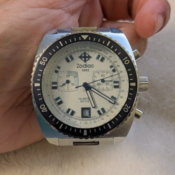 Zodiac 1882 100M/330 FT Swiss Made Sea Dragon W/ Tachymeter Watch