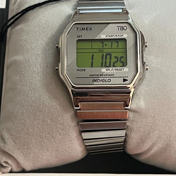 Timex T80 34mm TW2V19000YB Quartz Watch main image 1