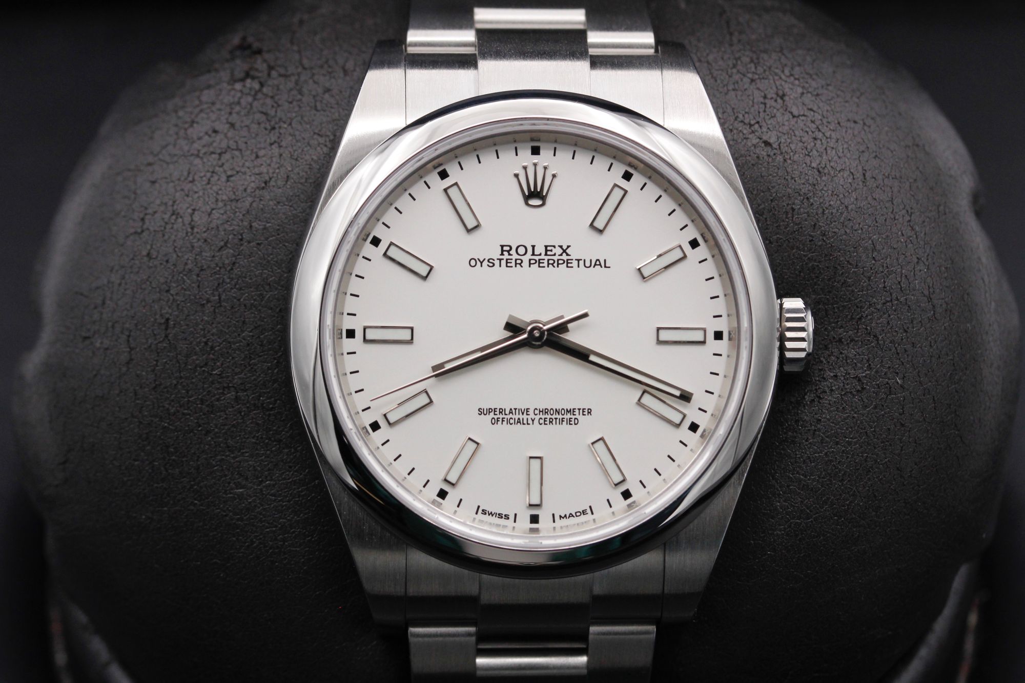 Rolex oyster shop 39mm white