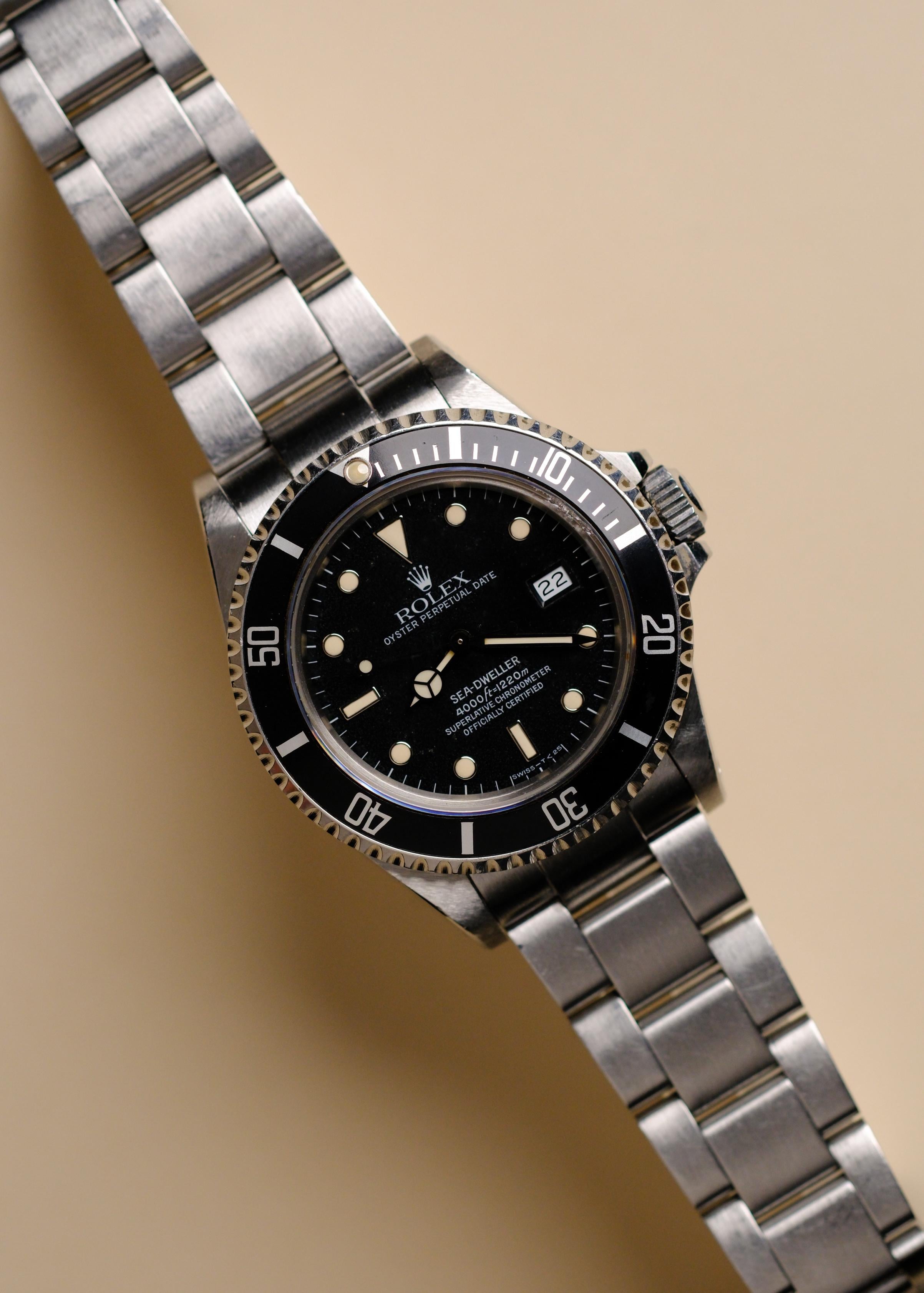 Rolex sea outlet dweller 16660