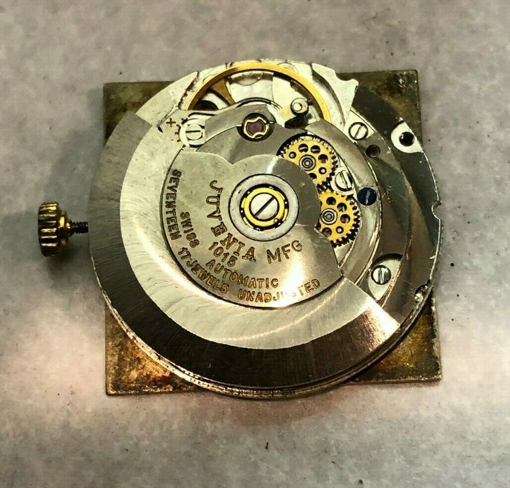 Juvenia Men s Watch Movement Caliber 1015 17 Jewels Automatic