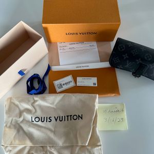 Louis Vuitton 3 Watch Case Eclipse Monogram Eclipse