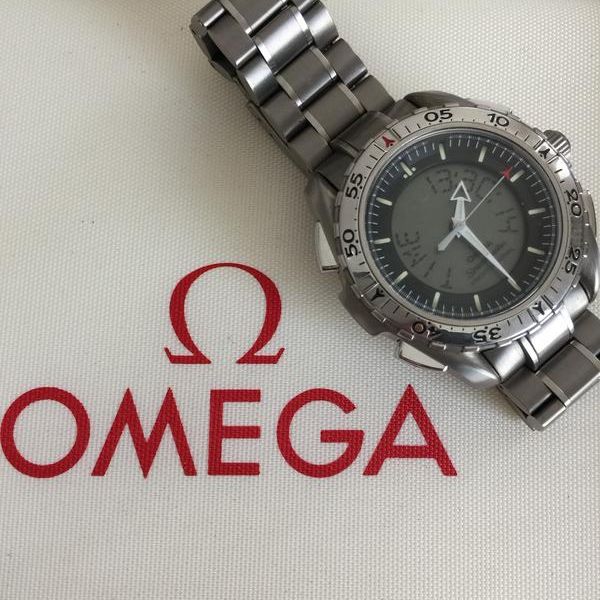 omega speedmaster titanium