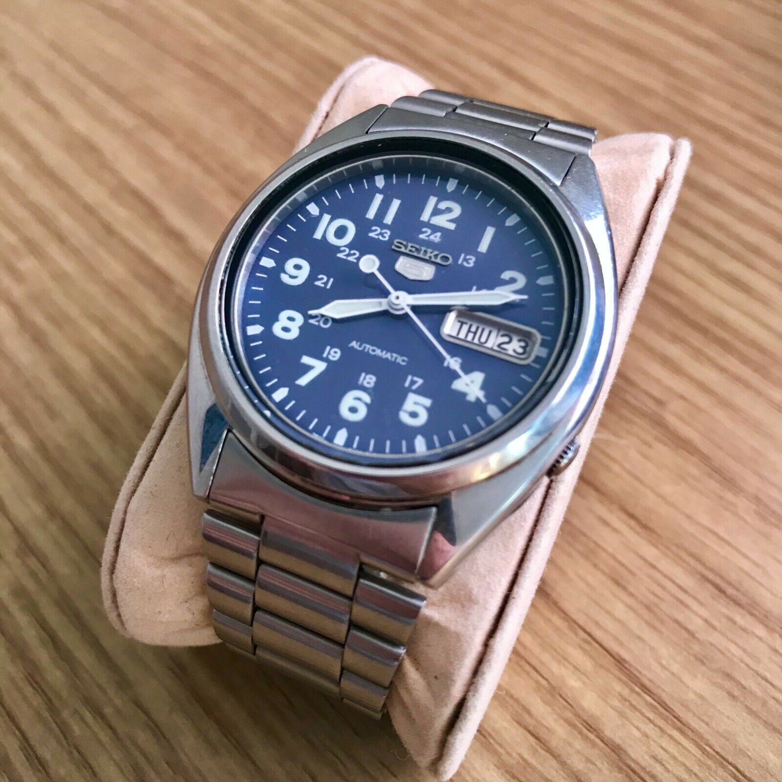 seiko 5 military blue