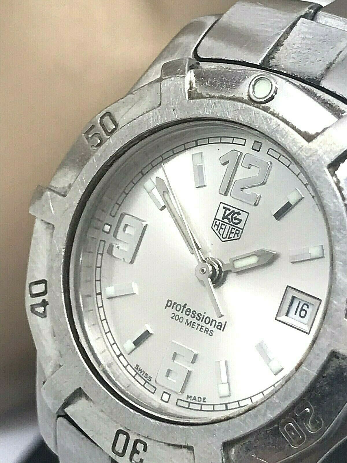 TAG HEUER Professional WN131C 0 Silver Dial Swiss Quartz Ladies