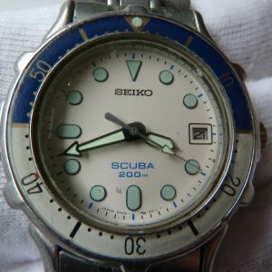 VINTAGE SEIKO SCUBA 200M 5H25-6050 DIVE WATCH. WORKING CONDITION