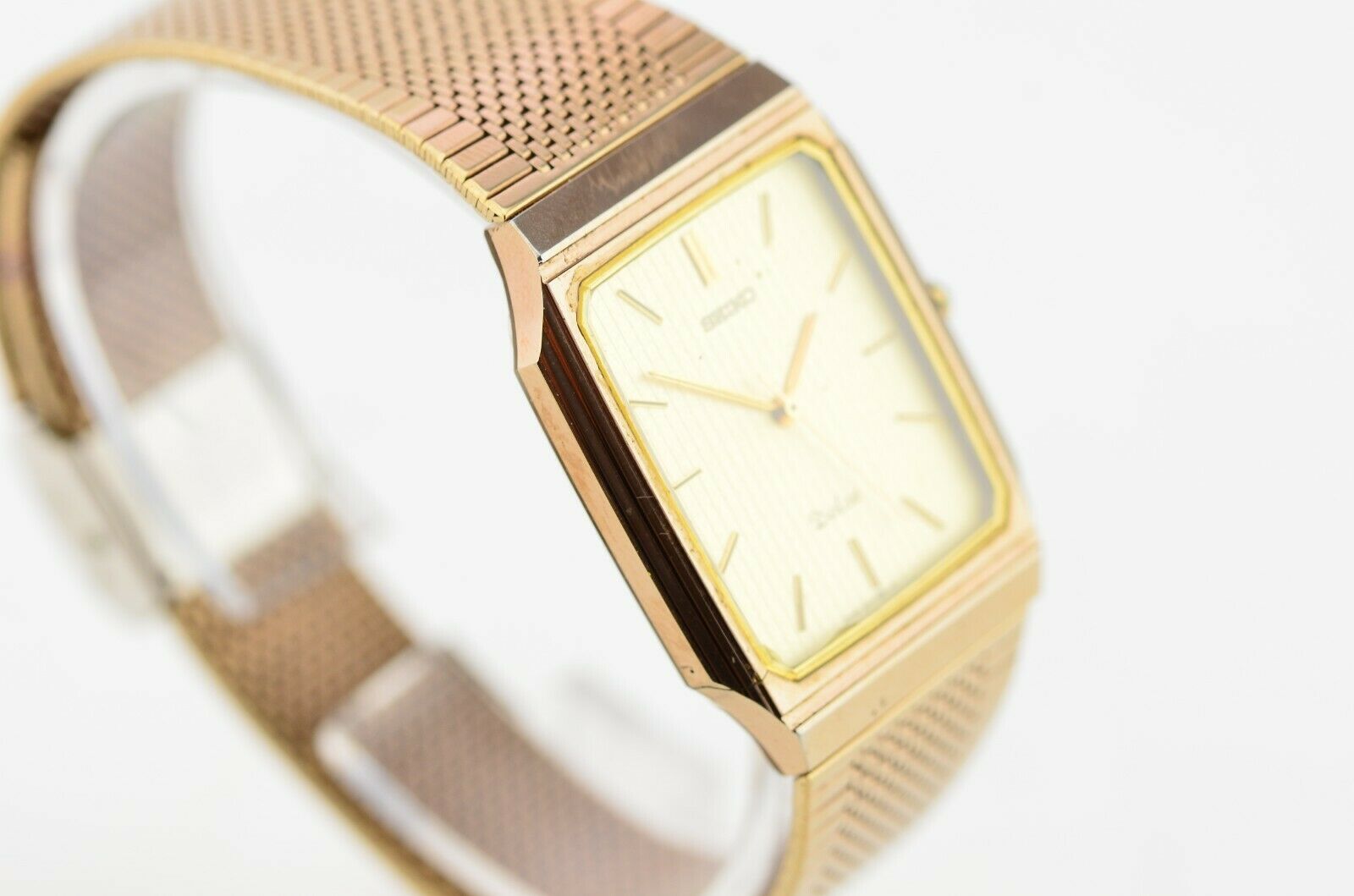 L240 Vintage Seiko Dolce Gold Quartz Watch 9531-5160 Original JDM 