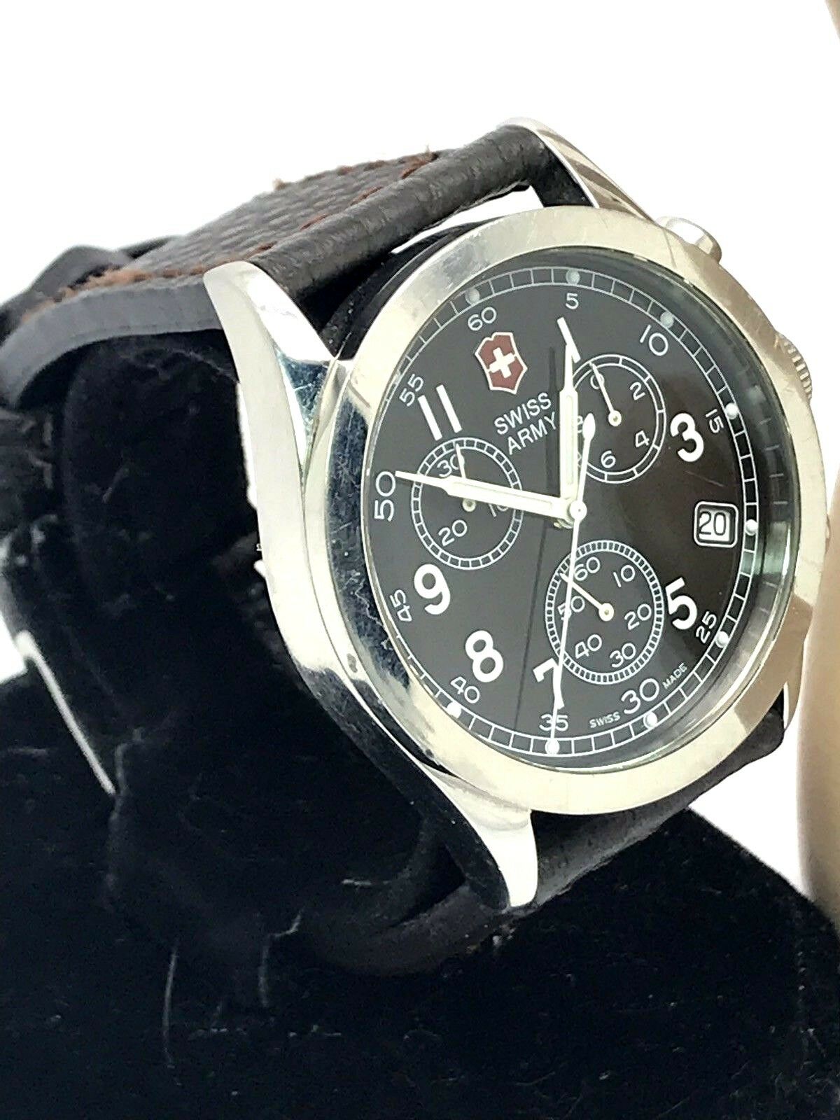 Victorinox Swiss Army Men's Watch Black Dial Leather Band 24071 No