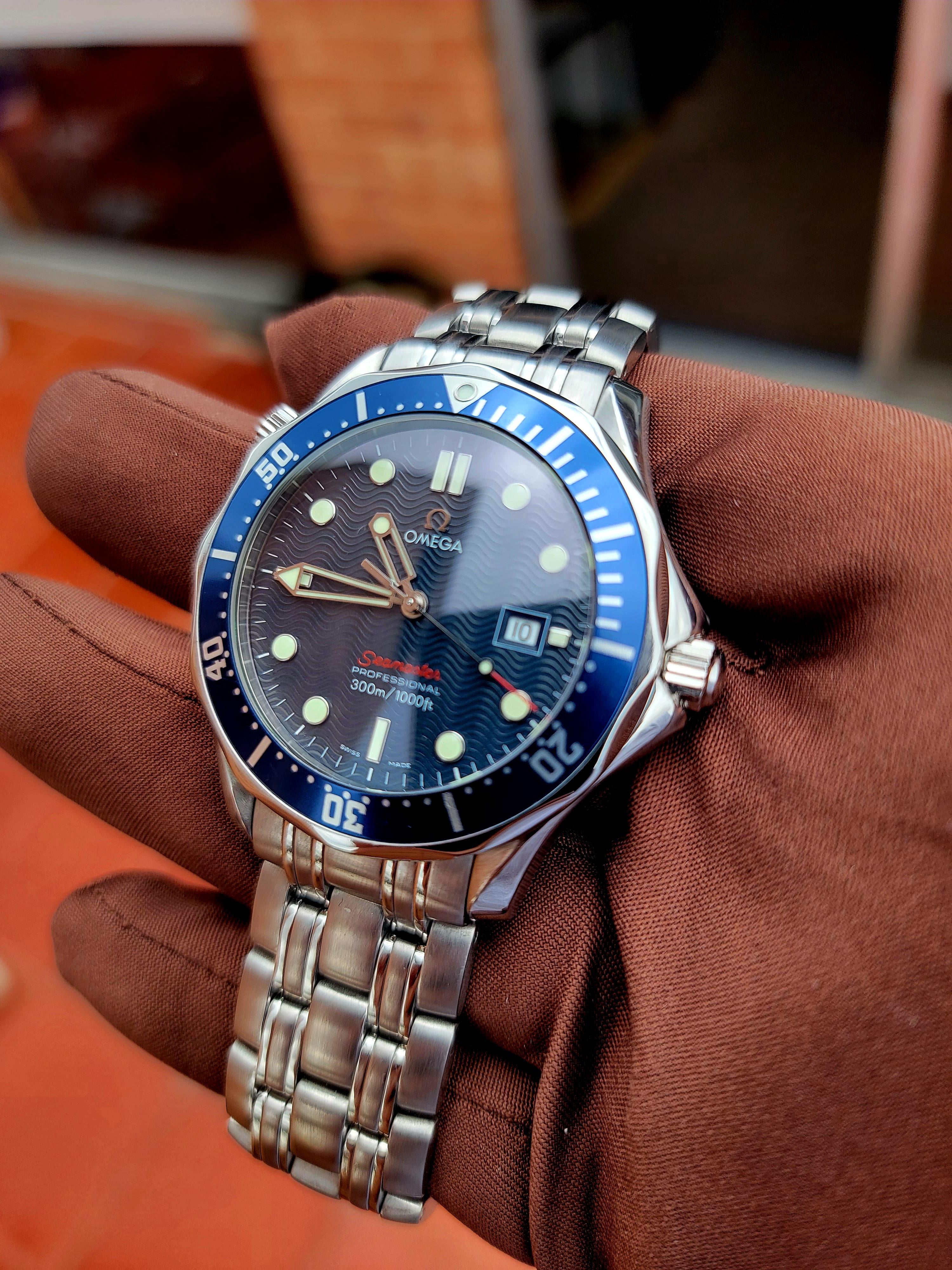 Omega discount seamaster 2221.80