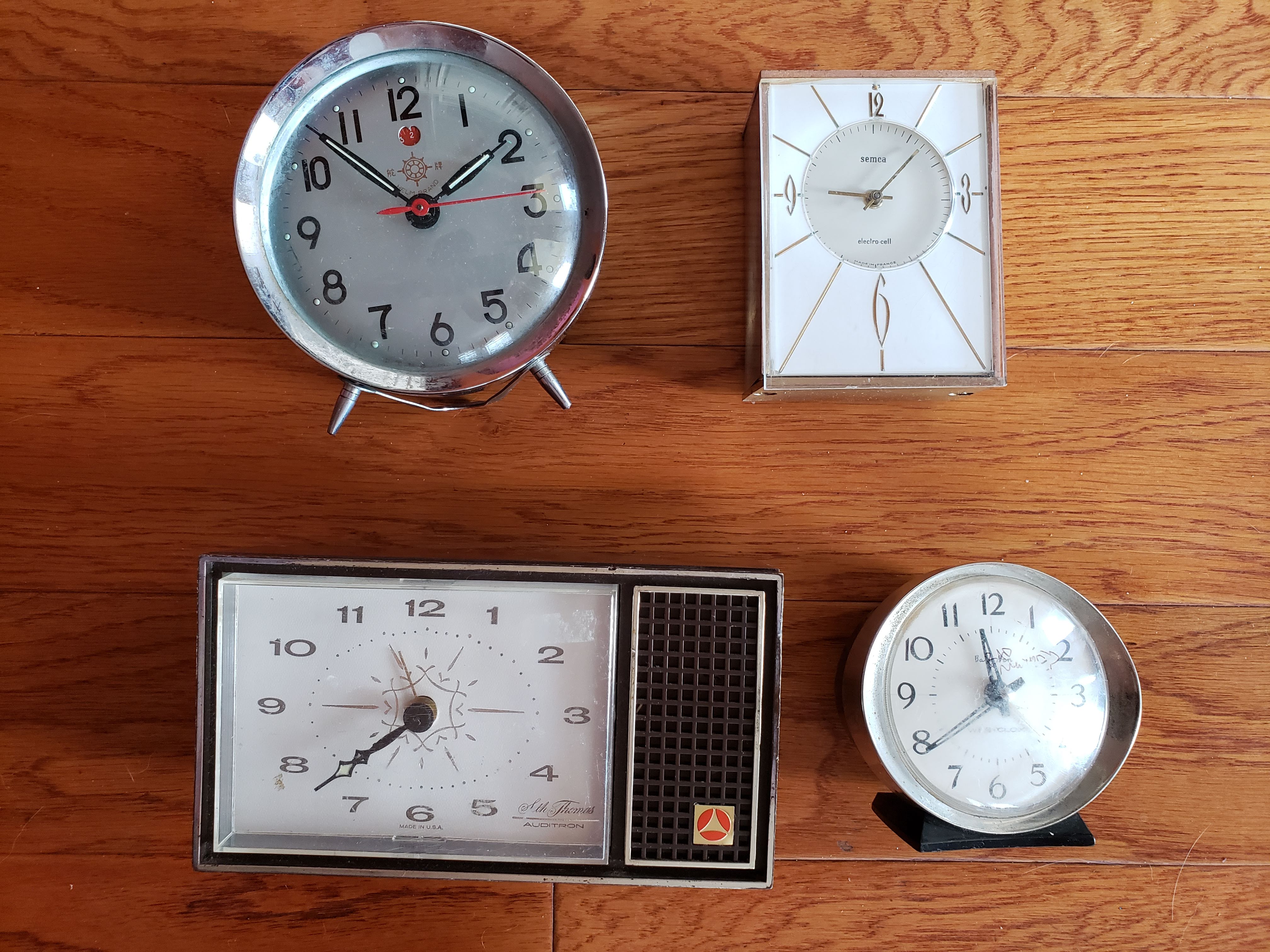 WTS 9 Vintage Alarm Clocks for Repair Including Wesclox Baby