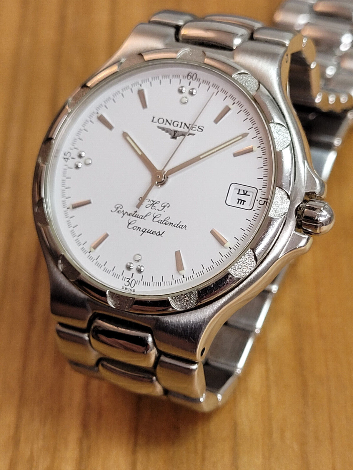 LONGINES V.H.P. CONQUEST HAQ QUARTZ PERPETUAL CALENDAR L1.627.4