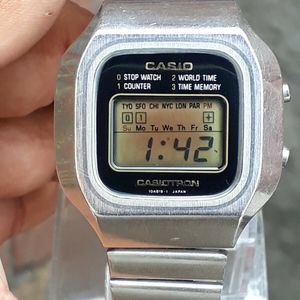 Vintage Casio X-1s (S-14) Casiotron Digital Men's Wrist Watch