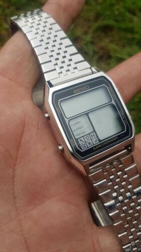 Seiko D138 4000 Running Man Digital watch.Spares Repairs Project