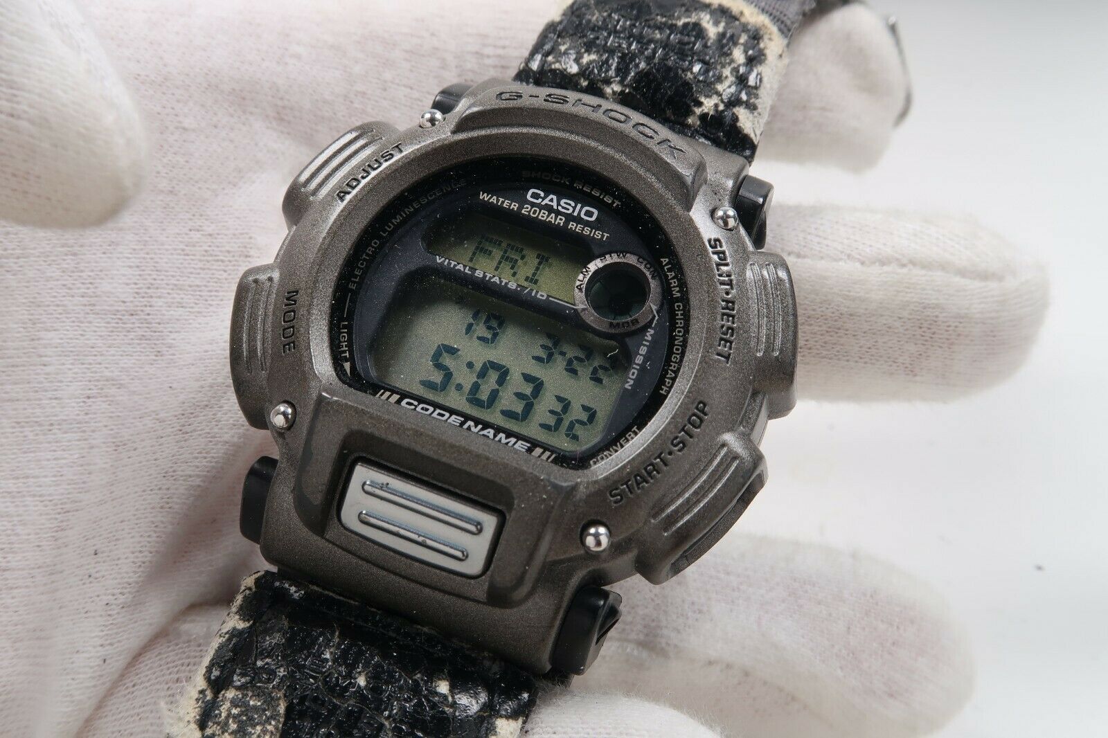 CASIO G Shock DW 8800 NEW BATTERY Watch JAPAN WatchCharts Marketplace