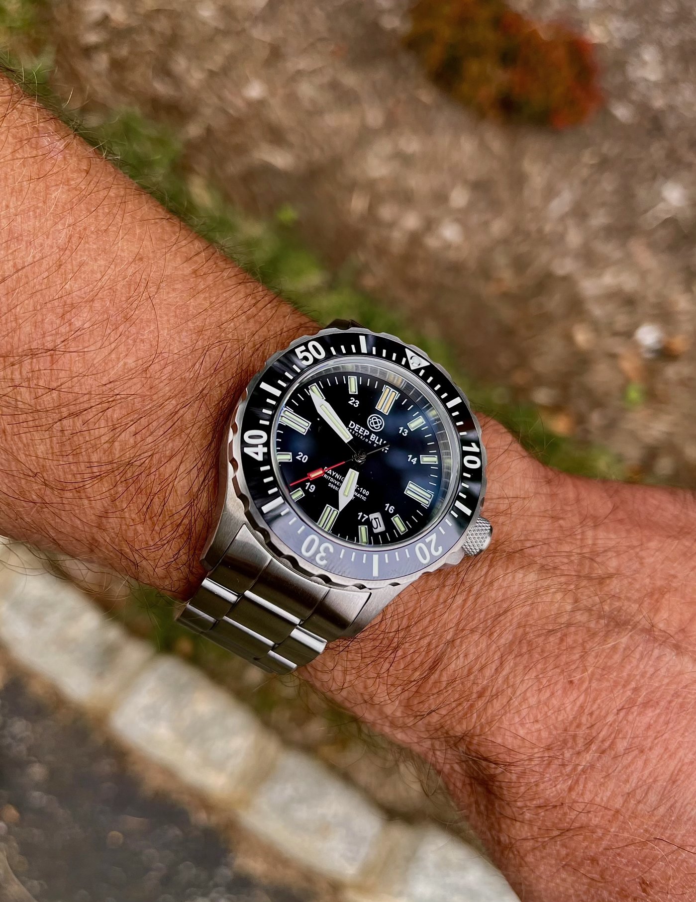 Deep blue daynight clearance tritdiver