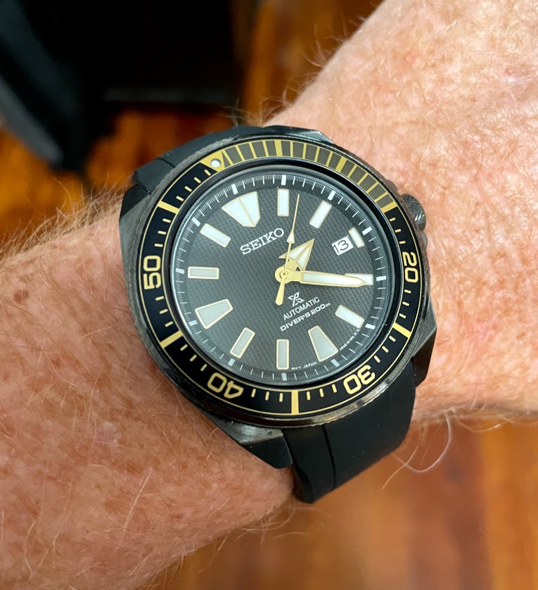 seiko samurai black gold