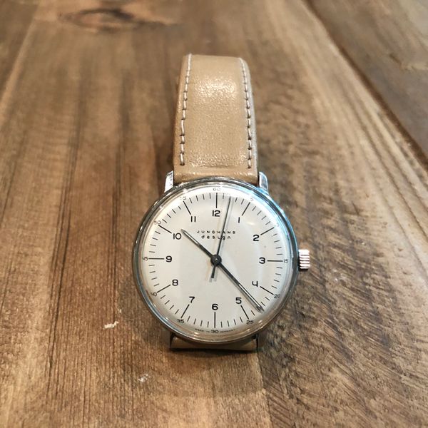 Junghans manual/ 34mm 27.3701.303 WatchCharts