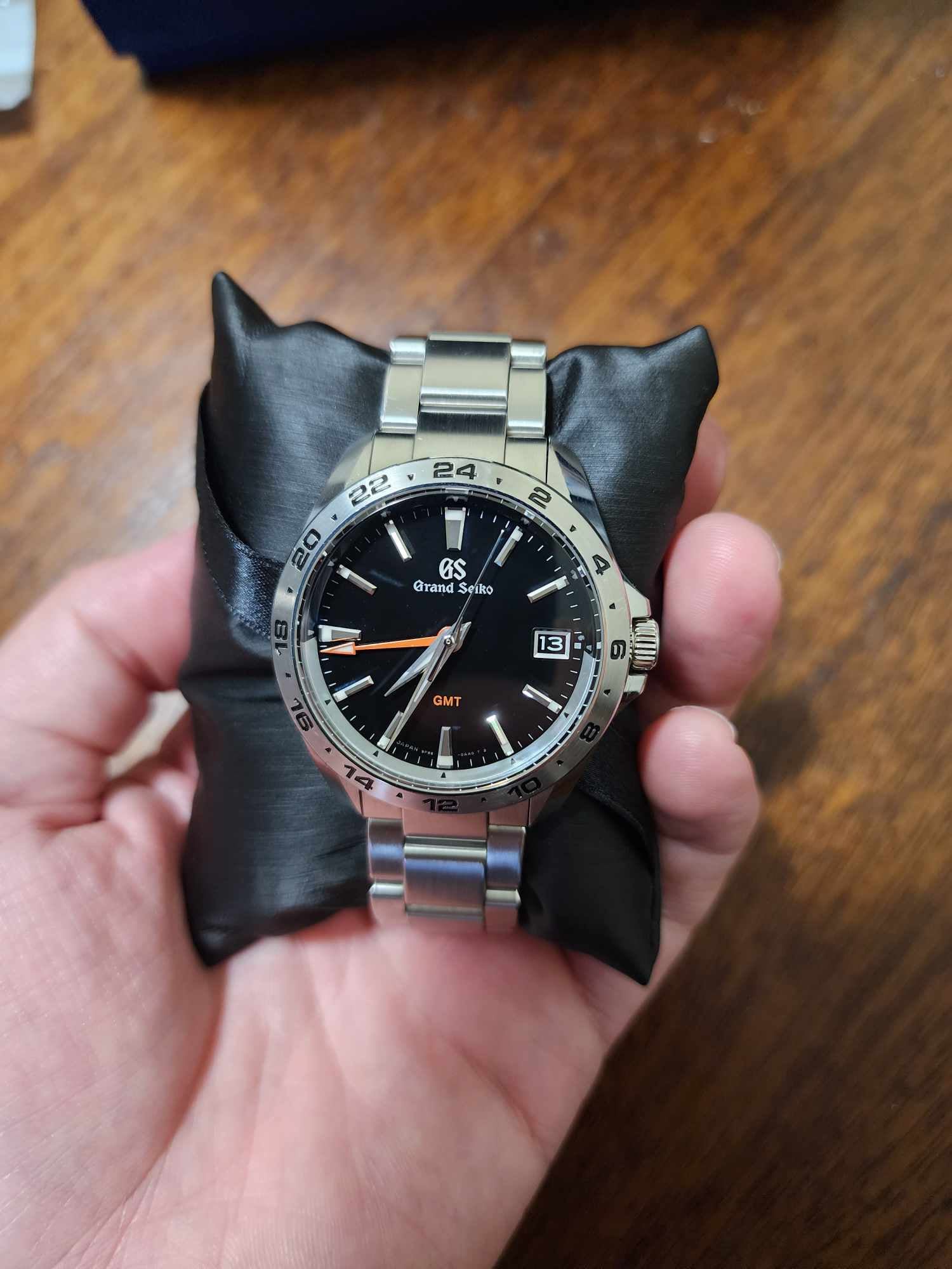 WTS Grand Seiko GMT SBGN003 PRICE DROP 2075 WatchCharts