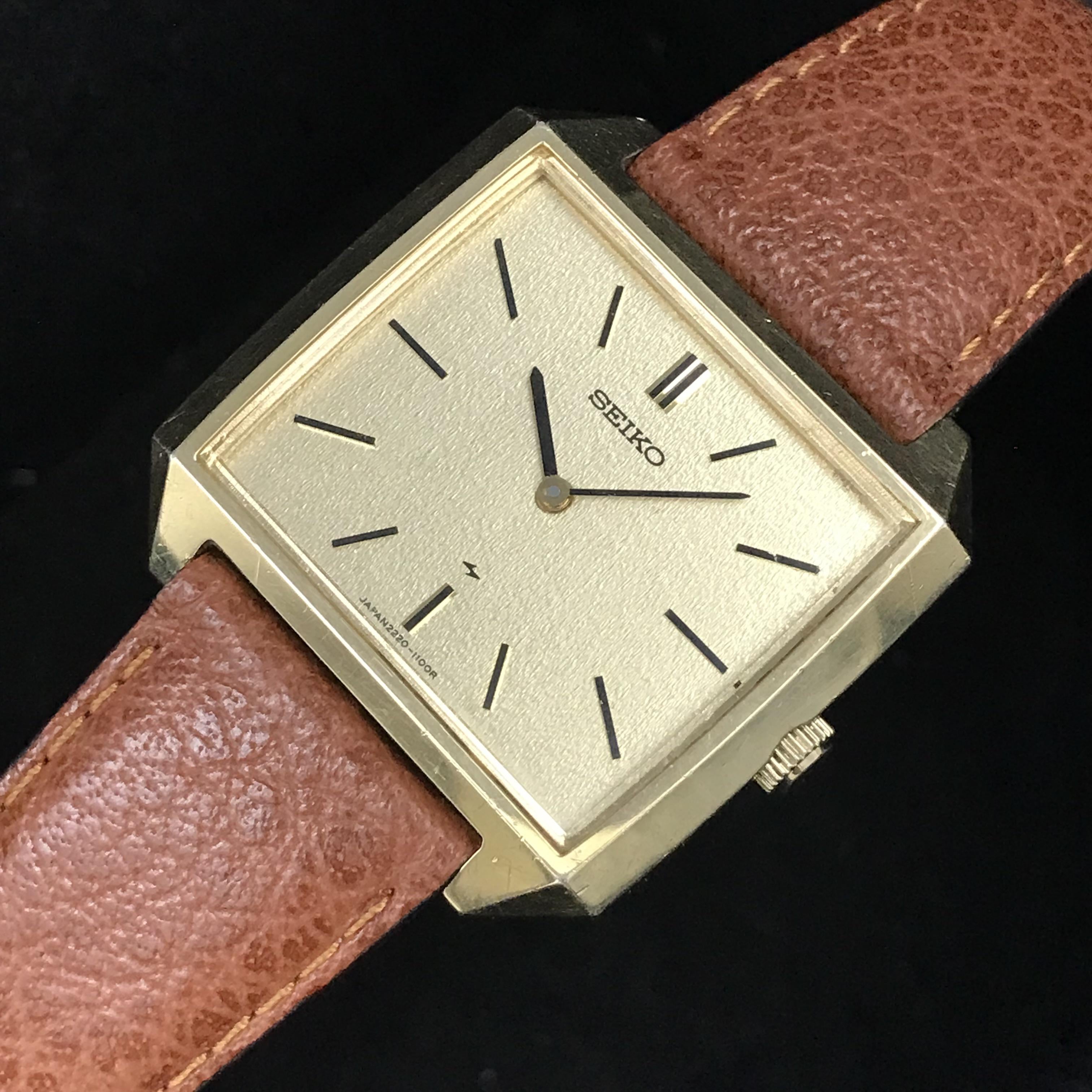 WTS] Vintage Seiko Chariot Special Gold Textured Dial 2220-3340 