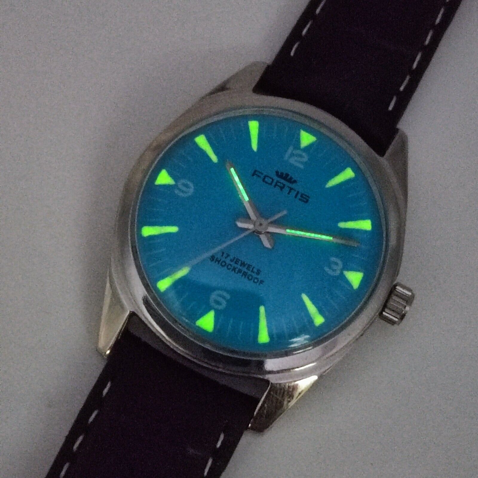 Fortis Blue Radium Dial 17 Jewels Shock Proof Handwinding Unique