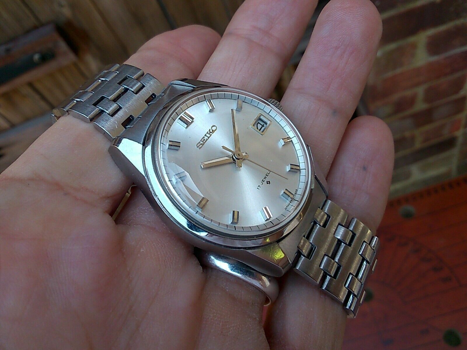 Seiko 6602-7040-P hand winding dress watch | WatchCharts