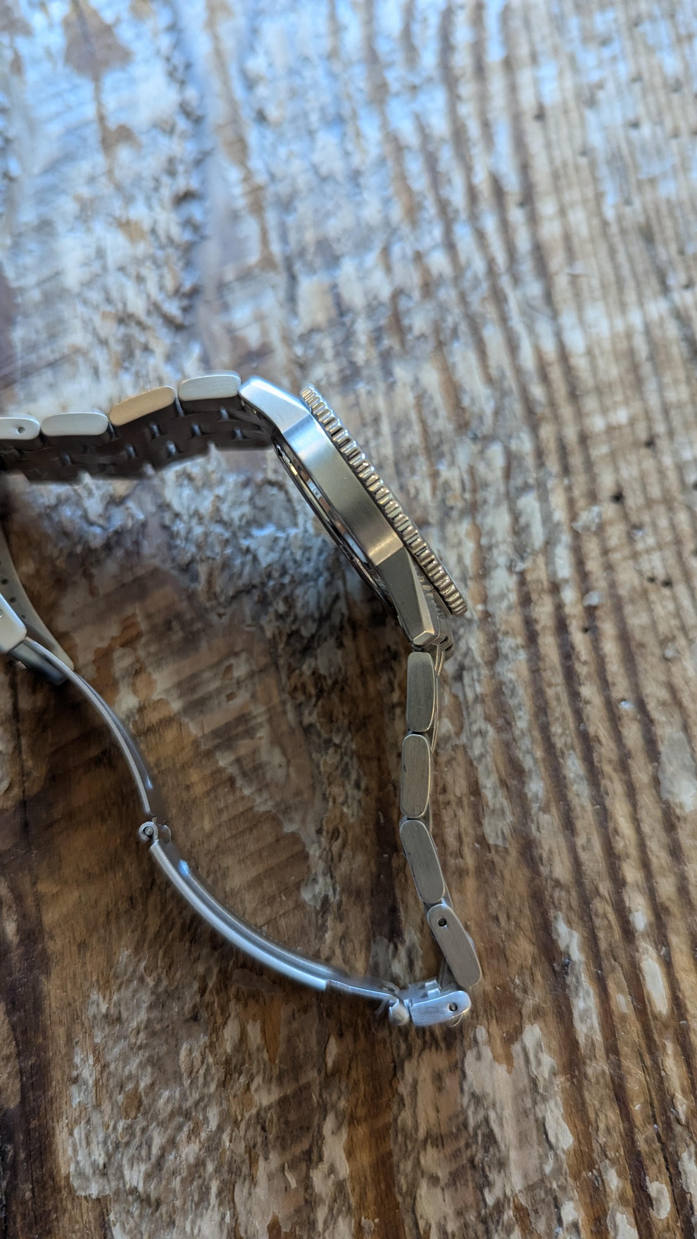 WTS] Bulova BVS201 Quartz Chronograph | WatchCharts Marketplace