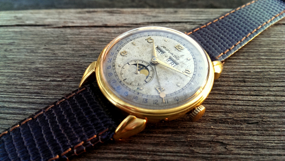 Vintage movado clearance moonphase watch