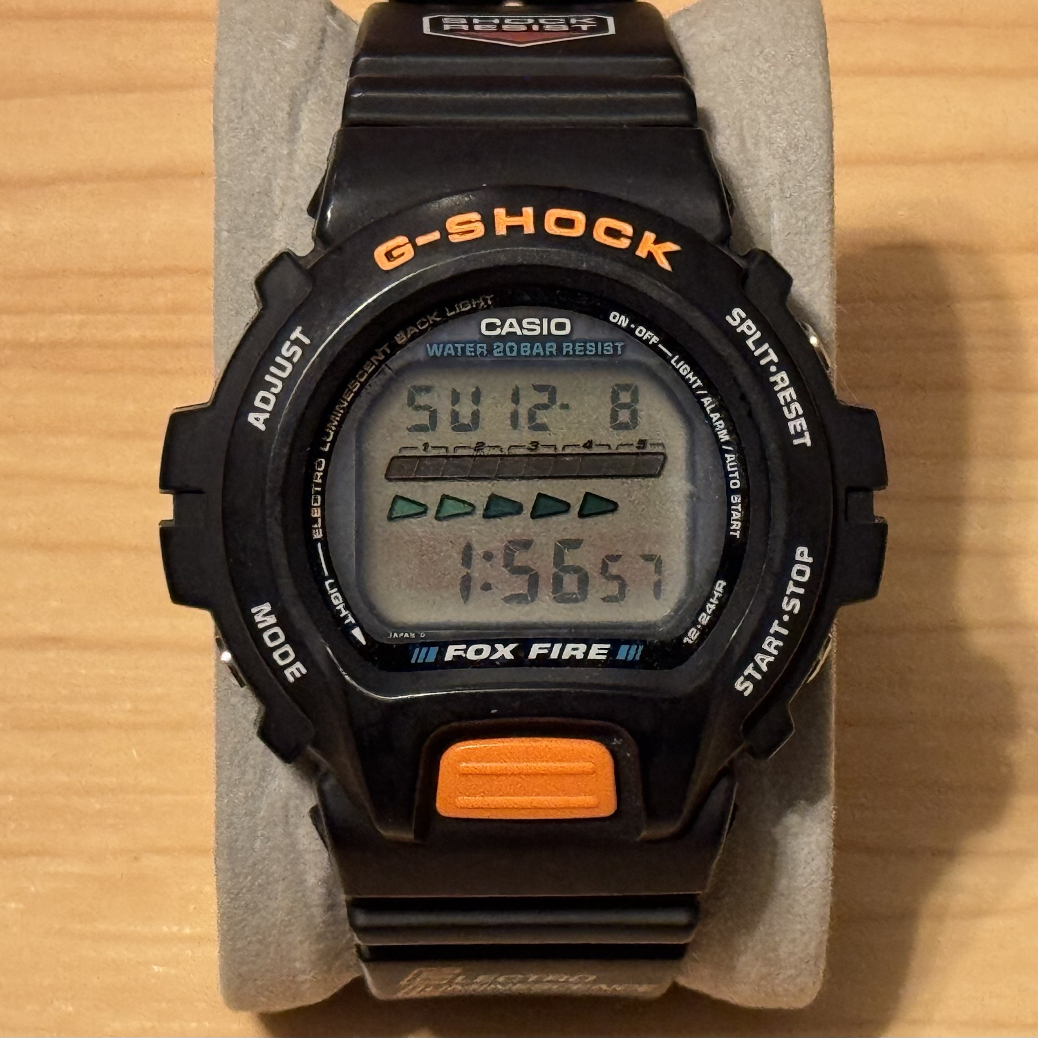 CASIO G-SHOCK DW-6600 FOX FIRE 未使用品 レア Casio 【公式通販】