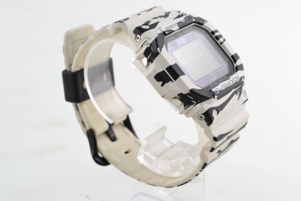 Used] CASIO Casio G-SHOCK G-SHOCK watch GW-M5610BW-7JF Tough solar