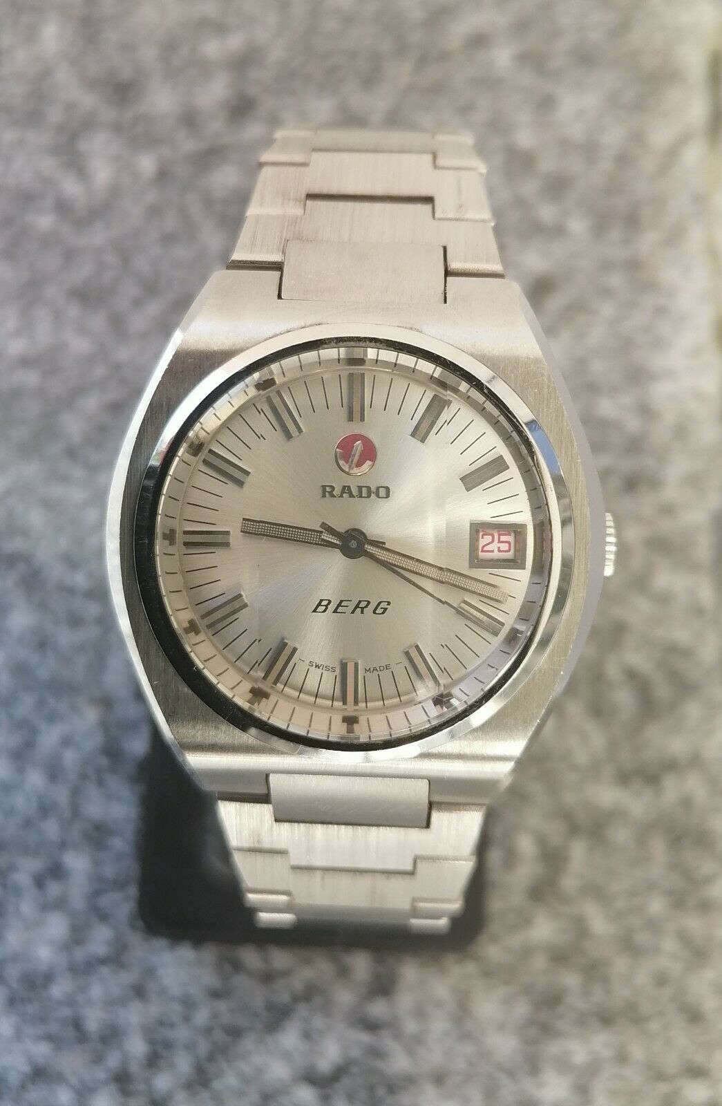 VINTAGE RADO BERG REF. GI043160 HI-BEAT 25 JEWELS